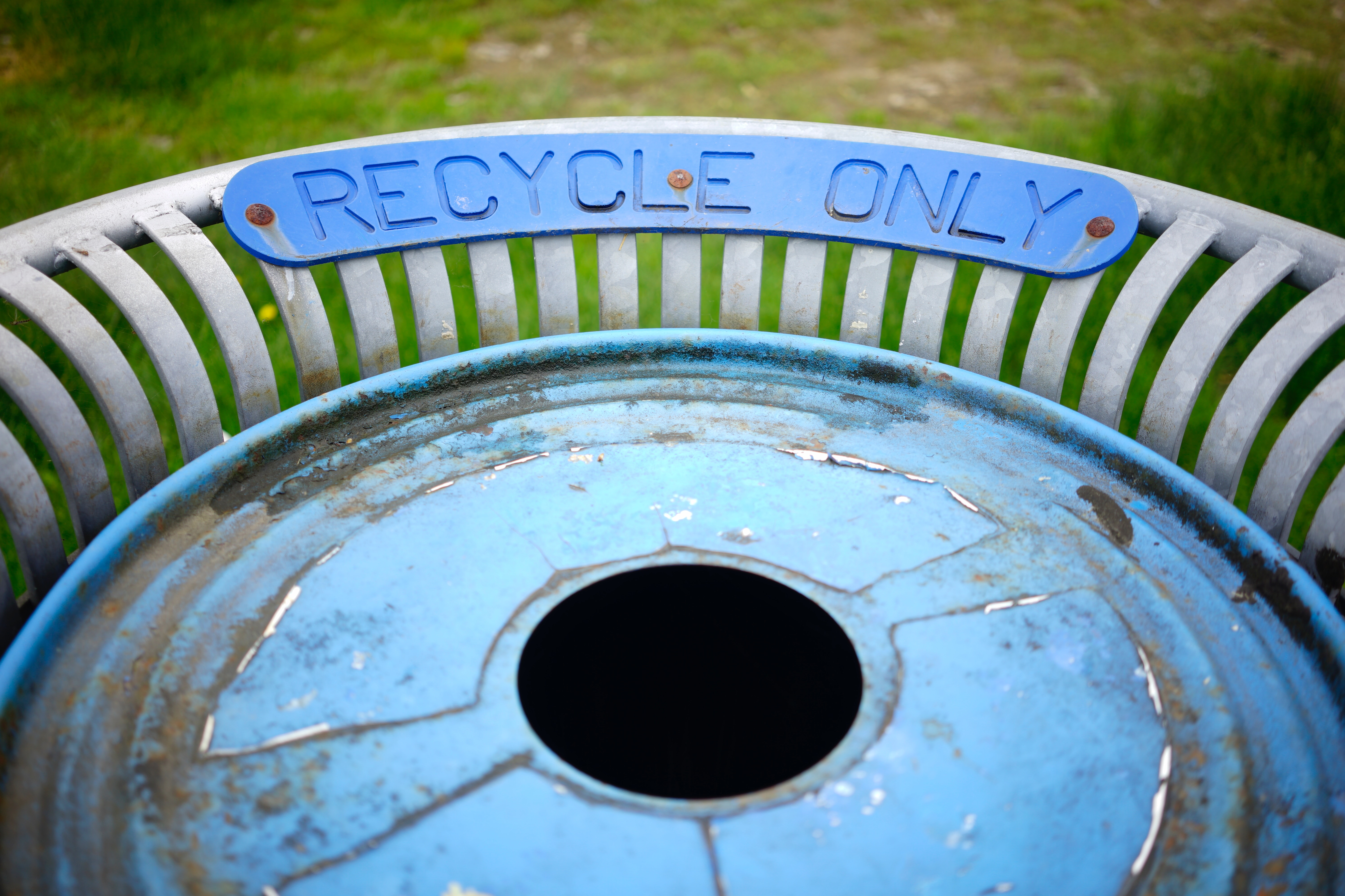 Image of a recycle only container